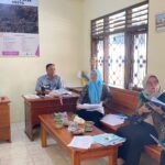 Dorong Tertib Administrasi, Pihak Kecamatan Randudongkal Dampingi Pemdes Kreyo Rampungkan LHP AMJ