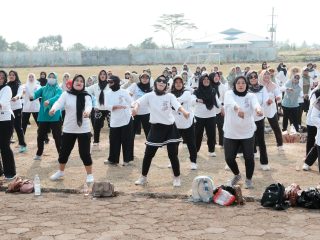 Semangat Gotong Royong Warga Comal Sukses Revitalisasi Stadion Menjadi Calon Sport Center