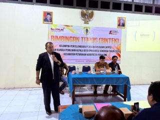 Camat Petarukan Dan Dinpermasdes Kawal Langsung Bimtek KPPS Pilkades Serentak 2026